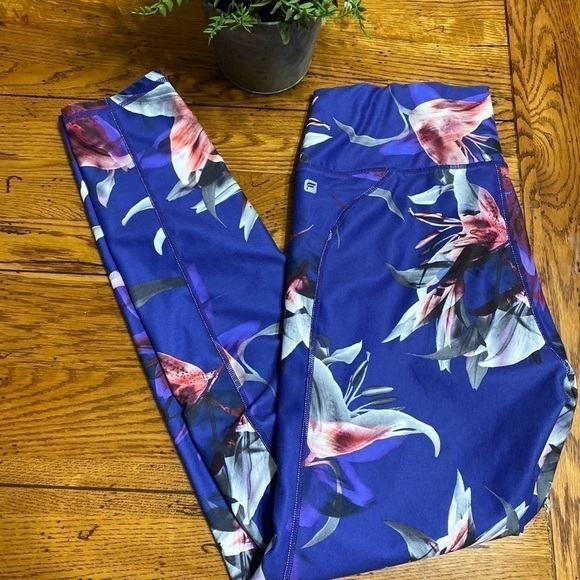 FABLETICS Lisette Pureluxe Midnightlily Le… - Picture 6 of 7